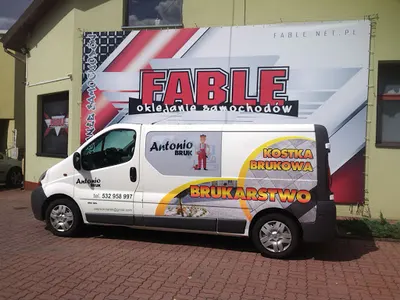 Fable oklejanie samochodów, przyciemnianie szyb, reklama